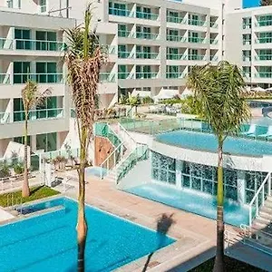 Linda Vista No Brisas Do Lago, Apartamento